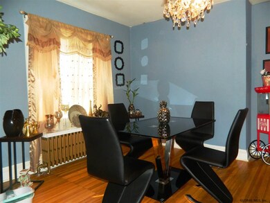 14 Garden St, Albany, NY 12209 - photo 7