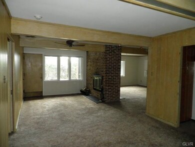 313 N Ott St unit 319, Allentown, PA 18104 - photo 6