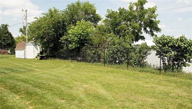 405 S High St, Baxter, IA 50028 - photo 2