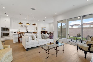 3622 Edgewood Ct, Folsom, CA 95630 - photo 4