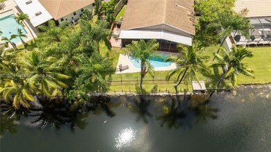 1710 SW 100th Terrace, Davie, FL 33324 - photo 4