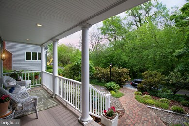 828 Chester Ave, Annapolis, MD 21403 - photo 2