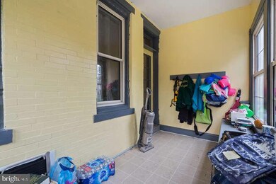 931 Bergen St, Gloucester City, NJ 08030 - photo 3