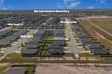 412 Brushy Creek, Victoria, TX 77904 - photo 3