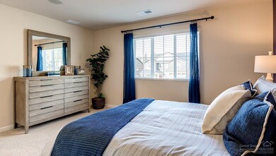 20566 SE Cameron Ave, Bend, OR 97702 - photo 6