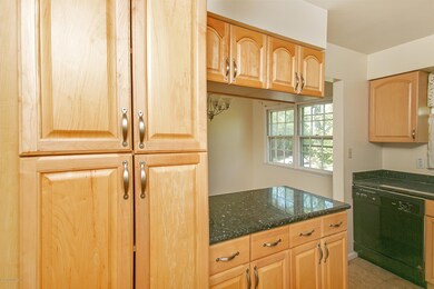 498 Elm Ave Belford NJ 07718-print-012-2