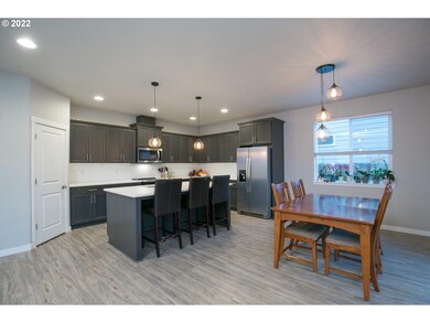 6400 NE 49th Cir, Vancouver, WA 98661 - photo 3