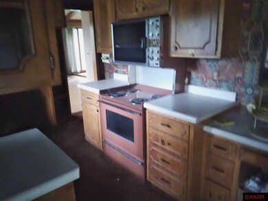 401 24th St SW, Austin, MN 55912 - photo 5