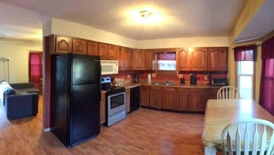 kitchen 1030 Pine Tree Ln, Nixa