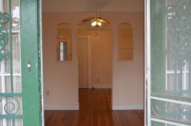 818 N Dupre St, New Orleans, LA 70119 - photo 5