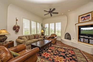 009_Living Room
