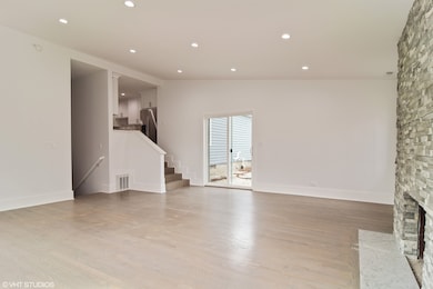 221 S Blanchard St, Wheaton, IL 60187 - photo 2