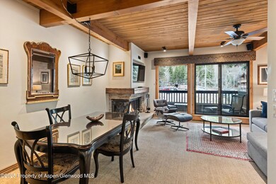 03-610SWEndSt#D203_24042603