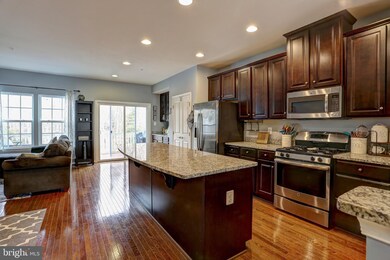 7202 Dorchester Woods Ln, Hanover, MD 21076 - photo 3