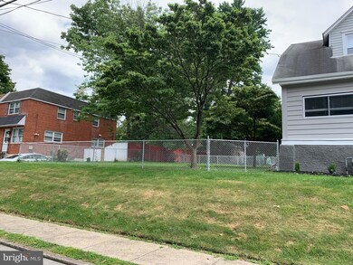 610 Hibberd Ave, Darby, PA 19023 - photo 2