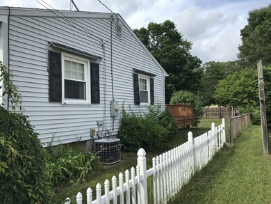 6 Helm St, South Hadley, MA 01075 - photo 4