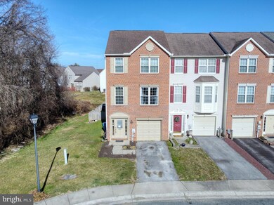 47 Carrick Ln, Bear, DE 19701 - photo 2