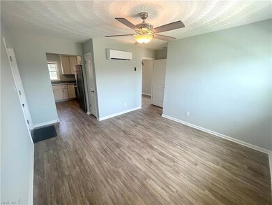 1208 W Ocean View Ave unit D, Norfolk, VA 23503 - photo 2