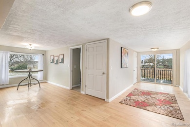 9433 E Lovejoy Rd, Perry, MI 48872 - photo 7