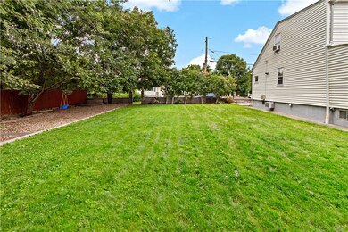 32 Geldard St, Cumberland, RI 02864 - photo 6