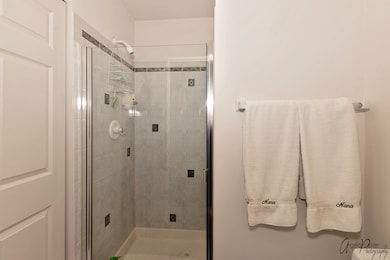 806 Old Checker Rd unit D1, Buffalo Grove, IL 60089 - photo 5