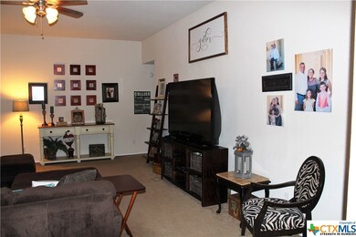 601 Coby Dr, Troy, TX 76579 - photo 4