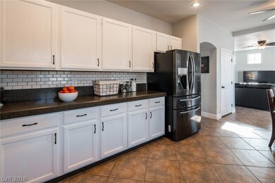 Tons of Counter and Cabinet Space!
