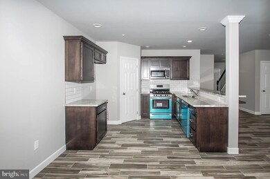 519 Elm St, West Reading, PA 19611 - photo 5