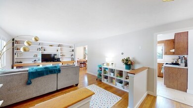 26 Prentiss St, Malden, MA 02148 - photo 3