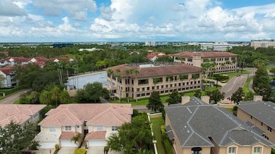 277 Valencia Cir, Saint Petersburg, FL 33716 - photo 4