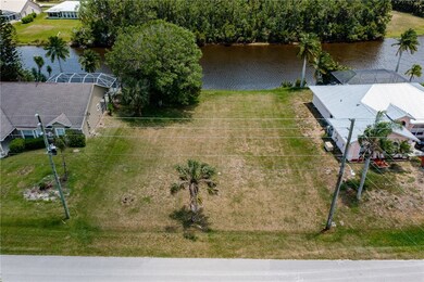 692 Concha Dr, Sebastian, FL 32958 - photo 4