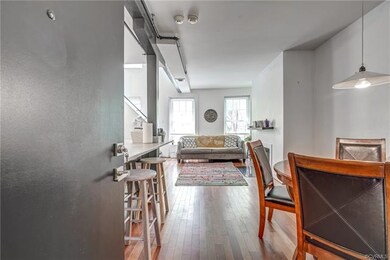 Apartment 3A