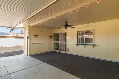 13622 N Silverbell Dr unit 18, Sun City, AZ 85351 - photo 5