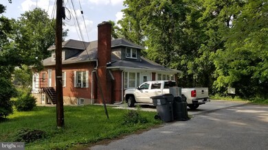 2108 Thistlebloom Rd, Gwynn Oak, MD 21207 - photo 4