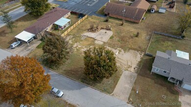 192 Greenbriar Cir, Mannford, OK 74044 - photo 5