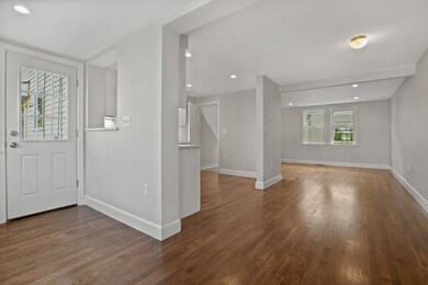 222A Quincy Shore Dr, Quincy, MA 02171 - photo 4