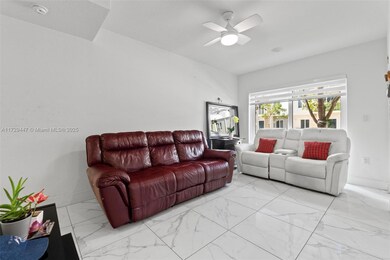 25843 SW 144th Ct unit 25843, Princeton, FL 33032 - photo 6
