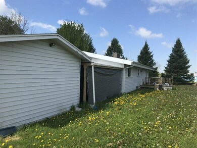 W18922 Emma St, Aniwa, WI 54408 - photo 4