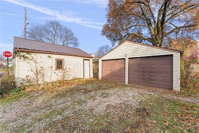 1117 17th St NW, Canton, OH 44703 - photo 6