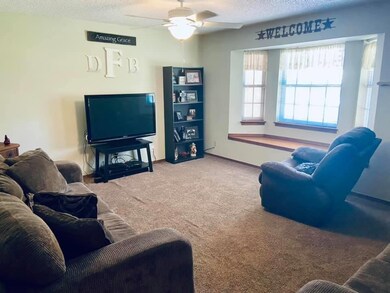 5608 Aquarius, Shawnee, OK 74804 - photo 5