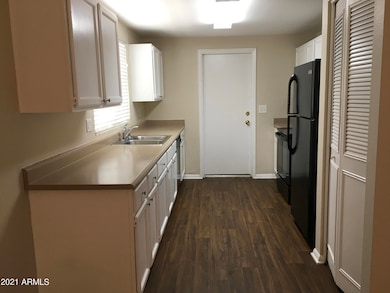 2217 N Longmore St, Chandler, AZ 85224 - photo 2