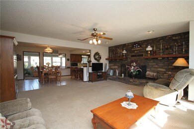 305 NW Saddlebrook Dr, Bentonville, AR 72712 - photo 3