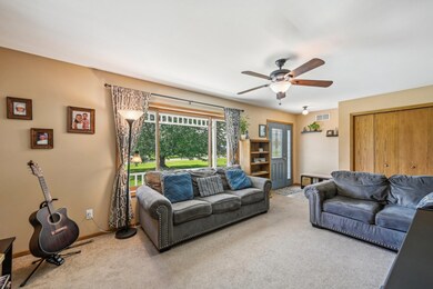 302 Rose St, Belleville, WI 53508 - photo 5