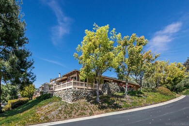 8669 Circle r Course Ln, Escondido, CA 92026 - photo 6