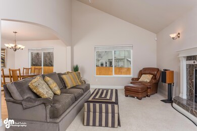 Living Room 4011-full