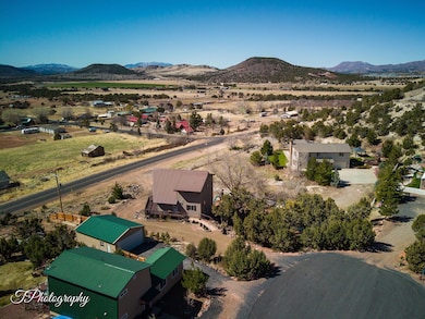 2-web-or-mls-342 E Foothill Cir-12