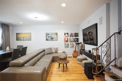 3515 Oceanside Rd, Oceanside, NY 11572 - photo 5