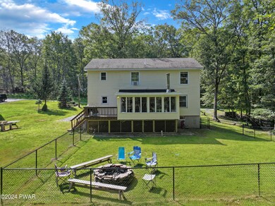 113 Spruce Ct, Hawley, PA 18428 - photo 7