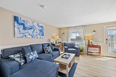 189 E Grand Ave unit 307, Old Orchard Beach, ME 04064 - photo 3