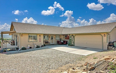 12025 E Yavapai St, Dewey-Humboldt, AZ 86327 - photo 2